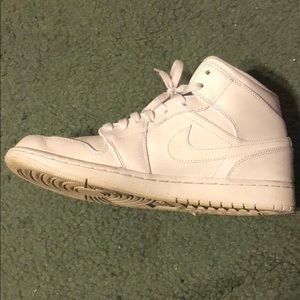 Air Jordan 1 Mid
